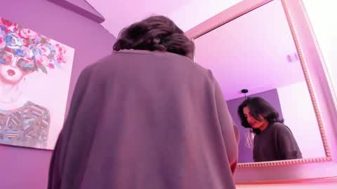 Snapshot of alessiia__ chatting on November 2025 04:06:02 AM alessiia__ online show from November 2025 04:06:02 AM