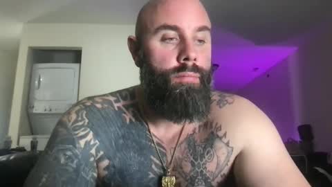 alesterwhite online show from October 2025 08:19:02 PM