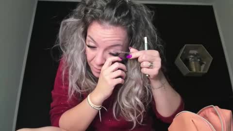 alesys69 online show from October 2025 10:51:02 PM