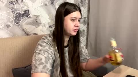 Aletta Oushen online show from January 2025 12:36:01 PM