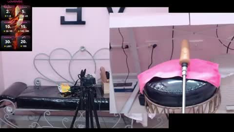 Snapshot of aleusa_ chatting on May 2026 07:20:02 PM PVT 12TK 9AM - 9PM COLOMBIA online show from May 2026 07:20:02 PM