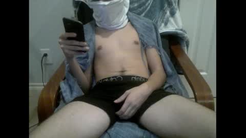 Snapshot of alex1817c chatting on November 2025 07:40:01 AM alex1817c online show from November 2025 07:40:01 AM