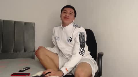 Owen online show from January 2025 03:43:01 AM