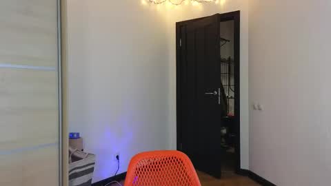 FAVORITE online show from February 2025 11:57:02 PM