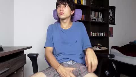 alex_connorr online show from November 2025 10:12:01 PM