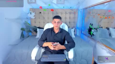 alex online show from October 2025 11:29:01 AM