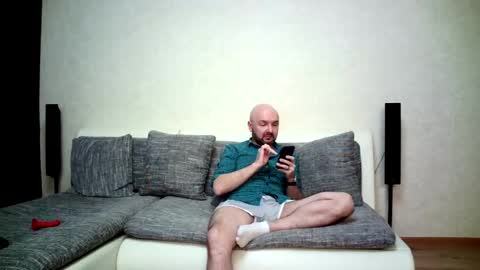 Alex and Tobey online show from February 2026 04:49:02 AM