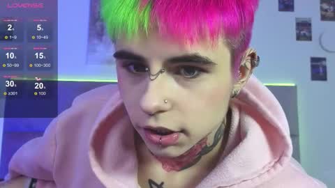 Alex Valley online show from October 2025 11:12:02 PM