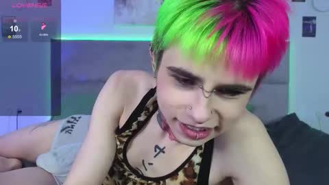 Alex Valley online show from October 2025 11:12:02 PM