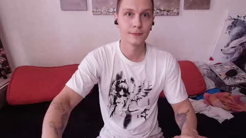 Snapshot of alex_wandhot chatting on June 2026 06:38:01 AM Alex WandHot online show from June 2026 06:38:01 AM
