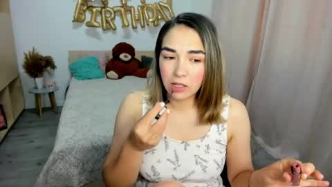 Snapshot of alexa_dolly chatting on July 2026 08:30:02 AM Alexa online show from July 2026 08:30:02 AM