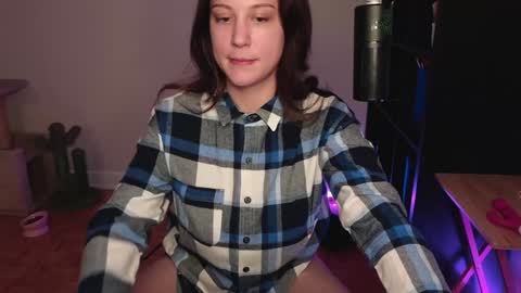 Snapshot of alexa_dream chatting on December 2024 11:25:01 PM dont be afraid to click social media link its working just click on that online show from December 2024 11:25:01 PM