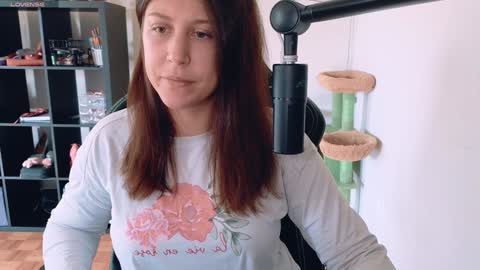 Snapshot of alexa_dream chatting on September 2025 08:43:01 PM dont be afraid to click social media link its working just click on that online show from September 2025 08:43:01 PM