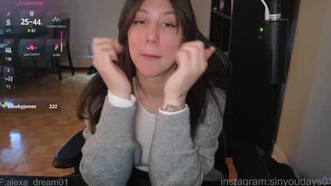 Snapshot of alexa_dream chatting on January 2026 09:18:01 PM dont be afraid to click social media link its working just click on that online show from January 2026 09:18:01 PM