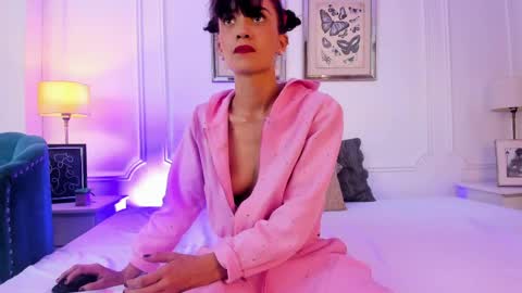 Snapshot of alexa_fox669 chatting on May 2026 02:03:01 PM Alexa online show from May 2026 02:03:01 PM