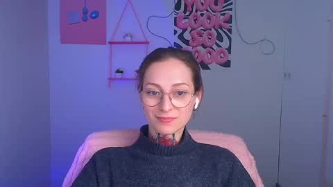 Snapshot of alexa_kittie chatting on April 2026 12:29:02 PM Alexa online show from April 2026 12:29:02 PM