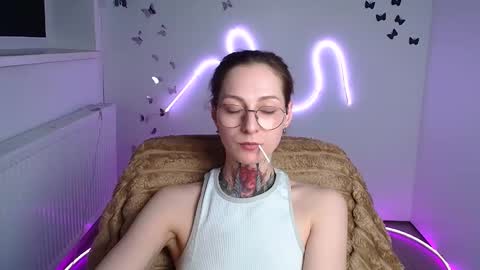 Snapshot of alexa_kittie chatting on May 2026 11:27:01 AM Alexa online show from May 2026 11:27:01 AM