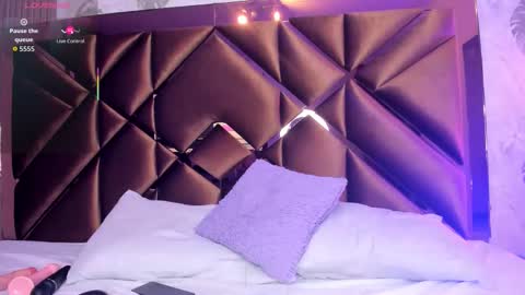 Snapshot of alexa_lynx1 chatting on February 2026 04:52:02 AM ALEXA online show from February 2026 04:52:02 AM