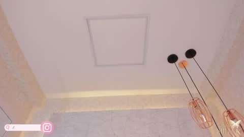 Snapshot of alexa_millers_ chatting on April 2026 04:17:01 AM Alexa Millers online show from April 2026 04:17:01 AM