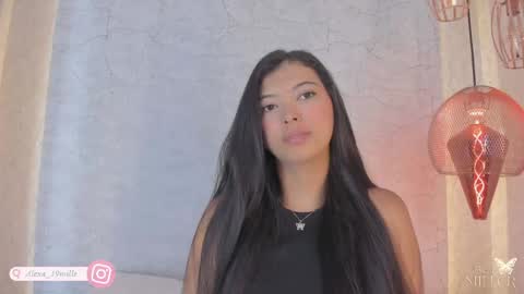 Snapshot of alexa_millers_ chatting on April 2026 05:19:01 AM Alexa Millers online show from April 2026 05:19:01 AM