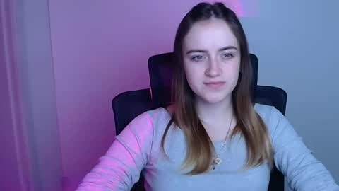 Alexa online show from November 2025 08:13:01 AM