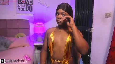 Alexa   online show from October 2025 04:12:02 AM