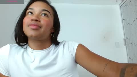 Snapshot of alexa_priincess chatting on May 2026 07:00:01 PM online show from May 2026 07:00:01 PM