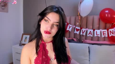 Alexa Thaylor online show from February 2025 03:47:02 PM