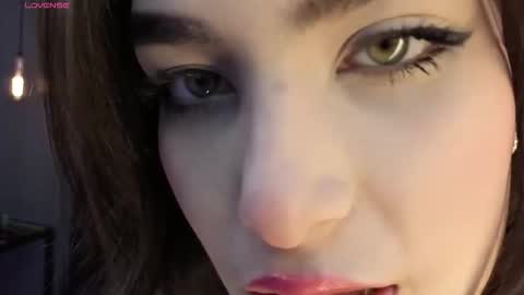 Alexa Thaylor online show from February 2026 02:33:01 PM