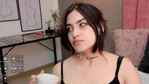 Alexa Thaylor online show from May 2026 04:58:02 PM
