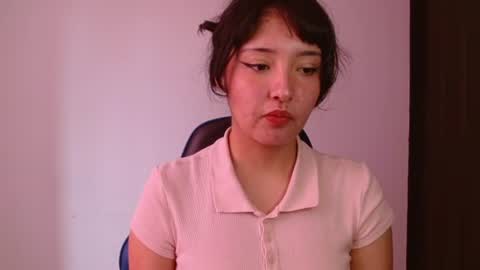 Snapshot of alexaa08 chatting on June 2026 04:10:01 PM Alexandra 3 online show from June 2026 04:10:01 PM