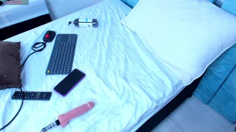 alexaa_small online show from December 2024 02:54:01 PM