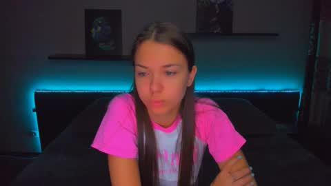 angel online show from October 2025 12:11:02 AM