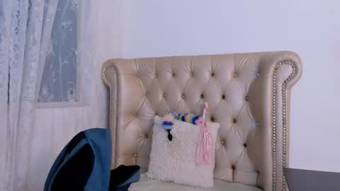Snapshot of alexafoxy18 chatting on September 2025 06:25:02 AM ALEXA online show from September 2025 06:25:02 AM