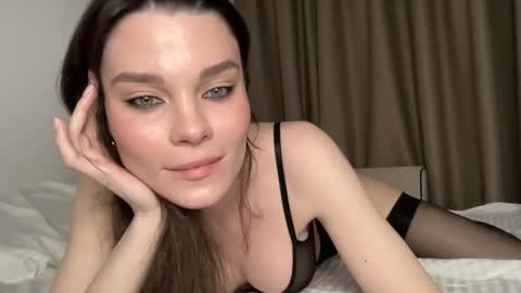 Snapshot of alexalex2095 chatting on April 2026 08:02:02 PM Ember Valentine online show from April 2026 08:02:02 PM
