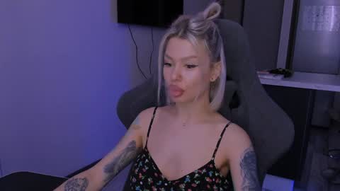 Alexa Mason online show from February 2025 05:41:02 AM