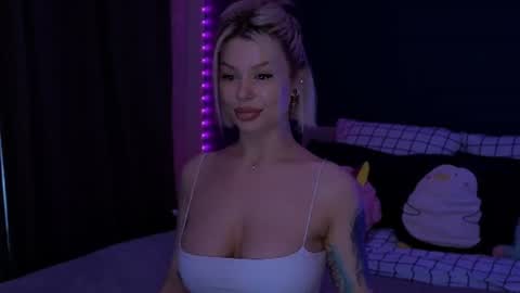 Snapshot of alexamason chatting on July 2026 02:05:17 AM Alexa Mason online show from July 2026 02:05:17 AM