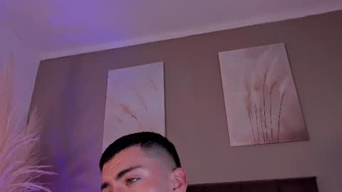 Snapshot of alexander_diiaz chatting on June 2026 11:35:02 AM Alexander Diaz online show from June 2026 11:35:02 AM
