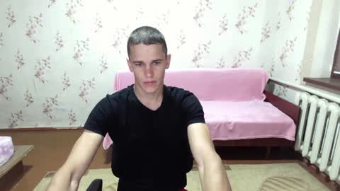 Snapshot of alexanderstrongs chatting on June 2026 08:07:01 AM alexanderstrongs online show from June 2026 08:07:01 AM