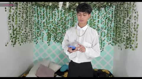 Snapshot of alexandluke1 chatting on January 2026 02:06:02 AM chicos hot online show from January 2026 02:06:02 AM