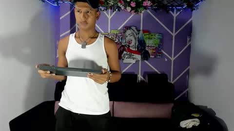 Snapshot of alexandluke1 chatting on February 2026 02:06:02 AM chicos hot online show from February 2026 02:06:02 AM