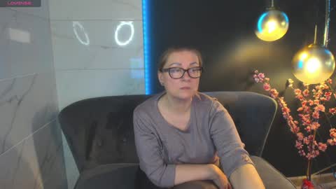 Snapshot of alexandra_kind chatting on December 2024 05:58:02 PM Alexandra online show from December 2024 05:58:02 PM