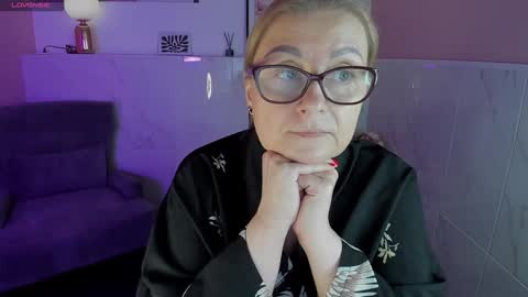 Snapshot of alexandra_kind chatting on January 2025 04:57:02 PM Alexandra online show from January 2025 04:57:02 PM