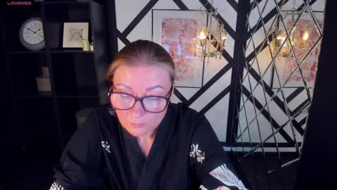 Snapshot of alexandra_kind chatting on February 2025 08:32:01 PM Alexandra online show from February 2025 08:32:01 PM