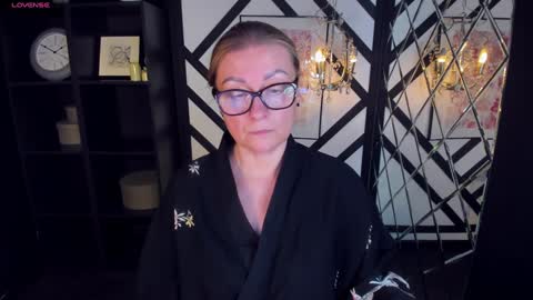 Snapshot of alexandra_kind chatting on February 2025 03:22:01 AM Alexandra online show from February 2025 03:22:01 AM