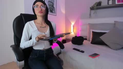Snapshot of alexandra_sp chatting on July 2026 08:48:02 PM ALEXANDRA online show from July 2026 08:48:02 PM