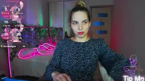 Snapshot of alexandracandy chatting on May 2026 04:15:02 PM alexandracandy online show from May 2026 04:15:02 PM