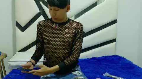 Alexandro online show from October 2025 07:04:02 PM