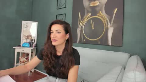 Snapshot of alexanikole chatting on May 2026 08:22:01 AM AlexaNikole online show from May 2026 08:22:01 AM