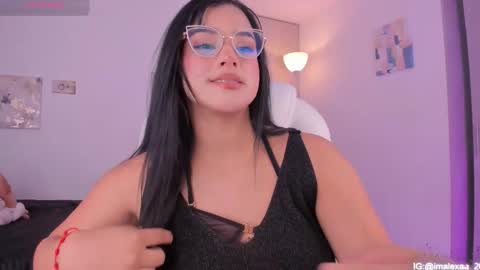 lexandra  online show from September 2025 08:52:01 PM